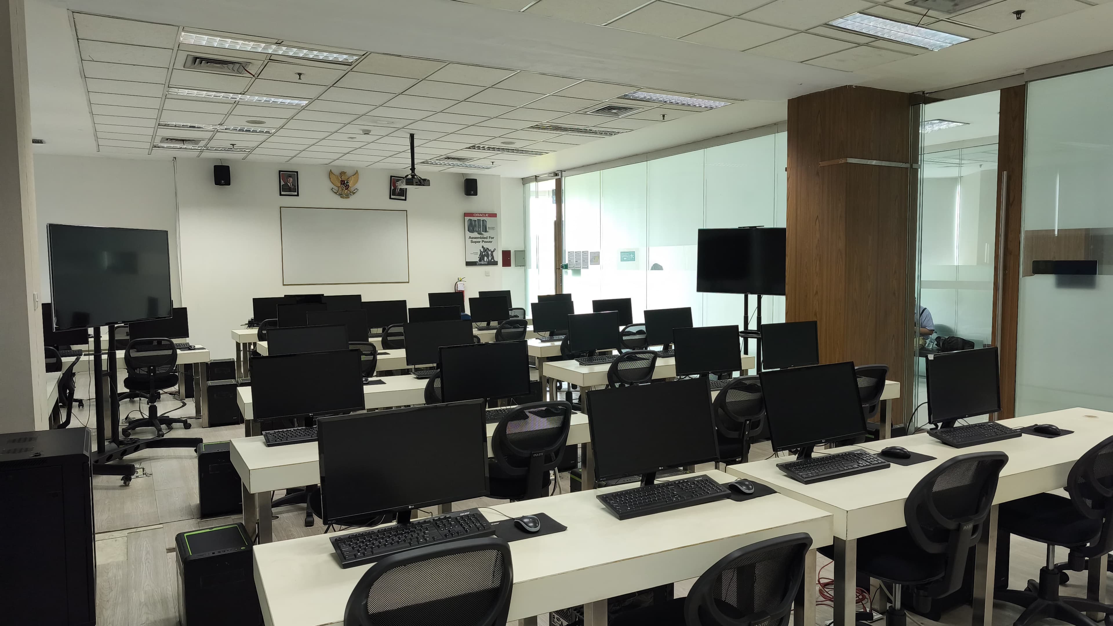 Lab F209